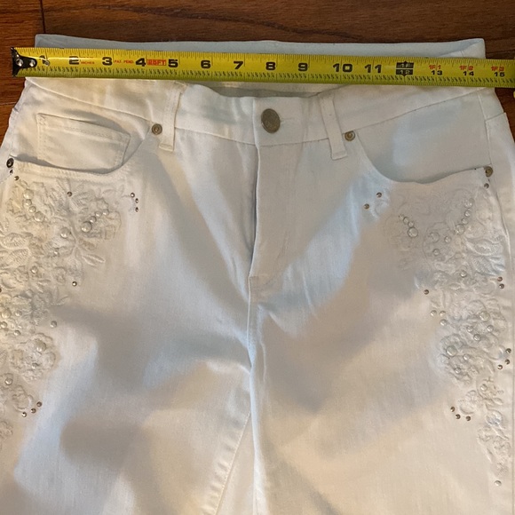 Chico’s So slimming girlfriend ankle white denim jeans size reg 0/ Medium - Picture 9 of 12